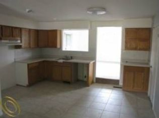 2243 Phillips Rd, Auburn Hills, MI 48326