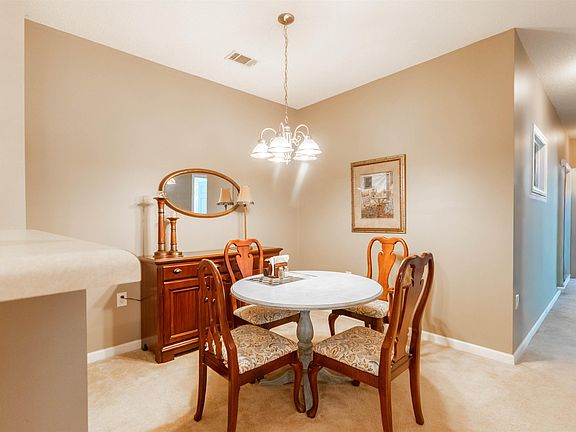 5th image of 222 McKenna Cir