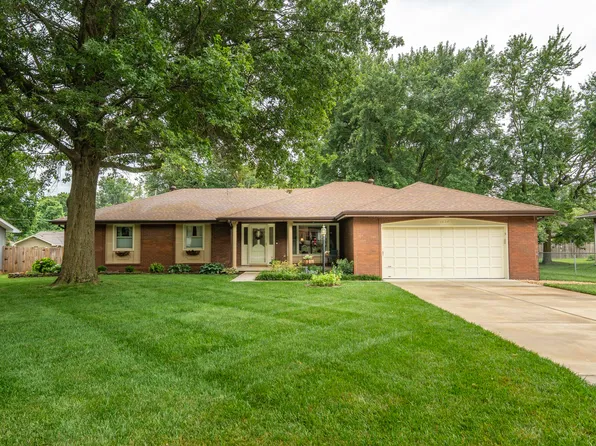 1820 E Jacqueline Street, Springfield, MO 65804