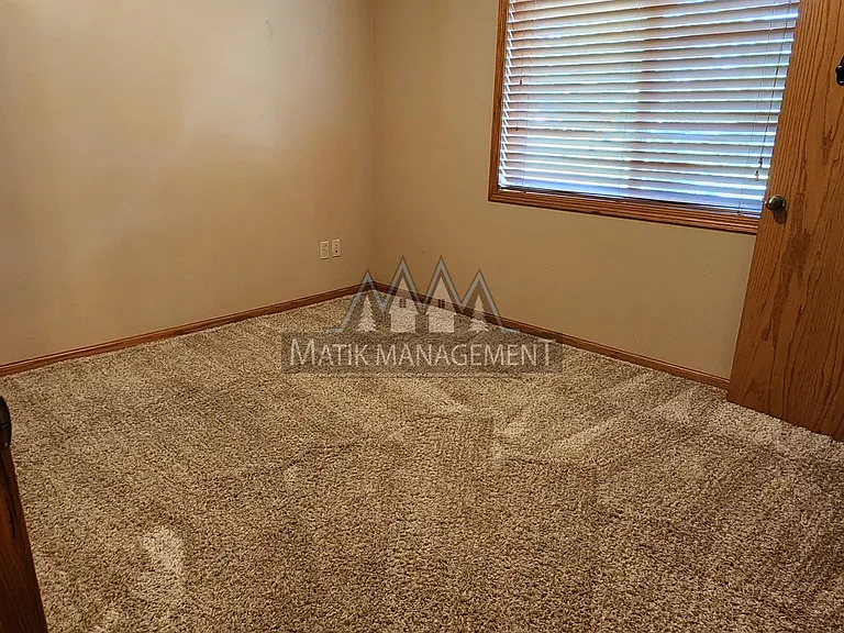 4343 Ashland Ln NW — Photo 47