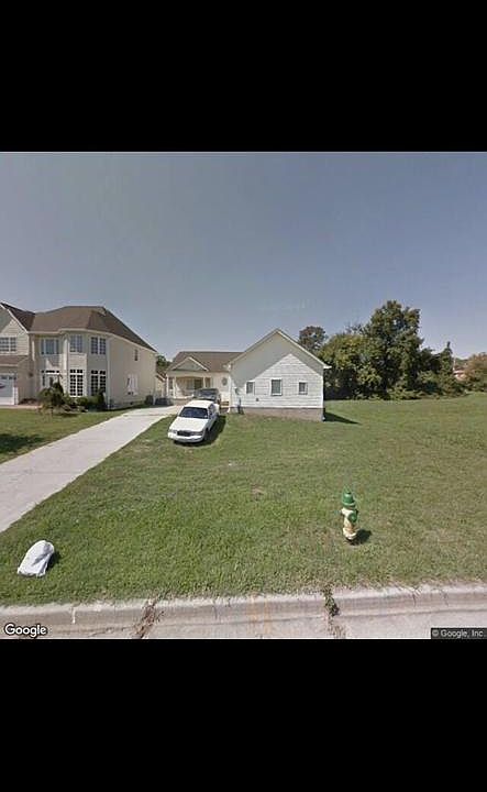 1st image of 207 Windell Ave