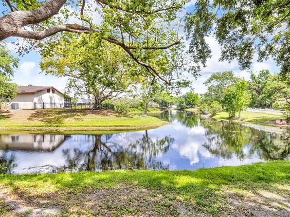 4314 VENICE DRIVE, LAND O LAKES, FL 34639