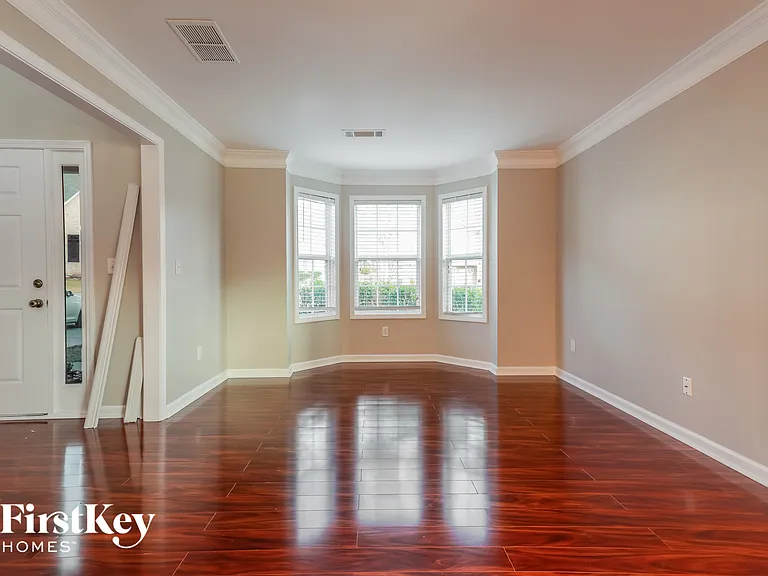 1528 Park Knoll Trl — Photo 6