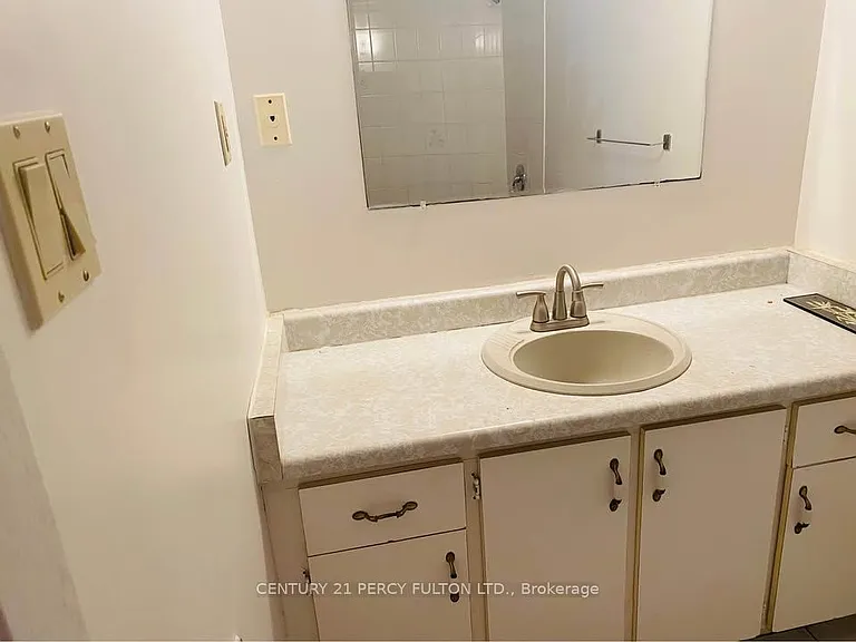 2801 Gulfstream Way — Photo 4