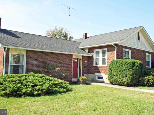 2020 Linden St, East Petersburg, PA 17520