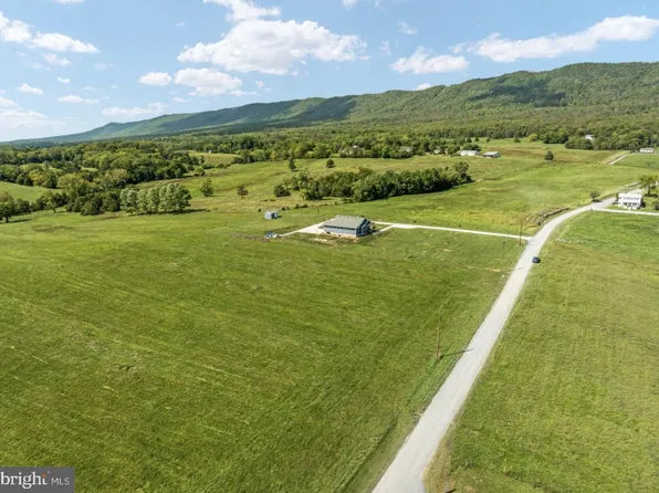 Bruebeck Ln, Strasburg, VA 22657