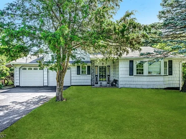 24 Roanoke Rd, Bridgewater Twp., NJ 08807
