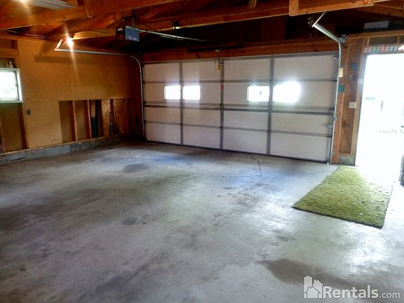 3rd image of 3944 Arborcrest Dr
