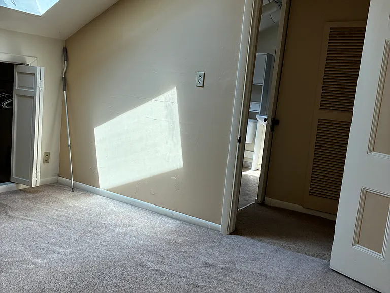 1321 Wood Ave #8 — Photo 23