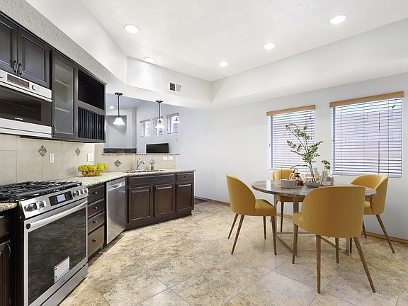 4th image of 6505 Jazmin Pl NW