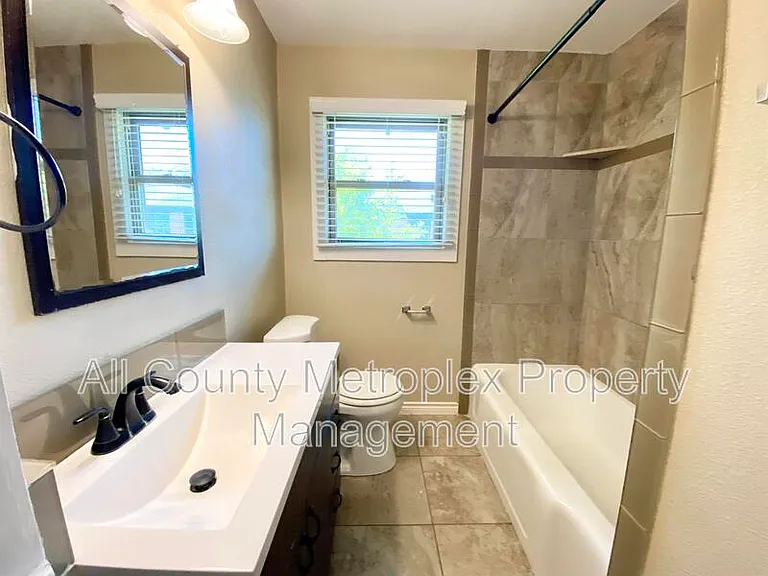9560 Mercer Dr — Photo 9