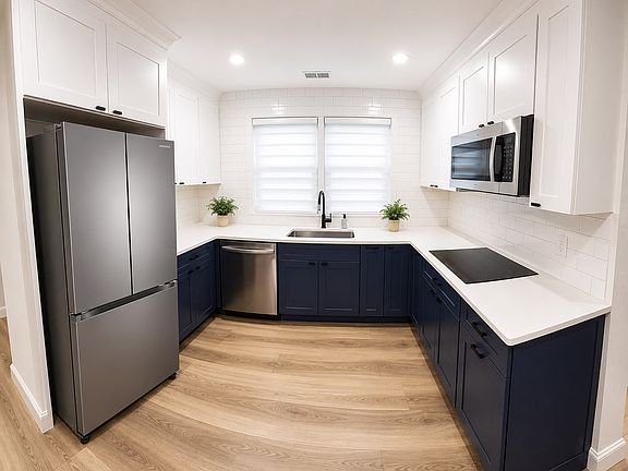 3rd image of 602 Shunpike Rd #3