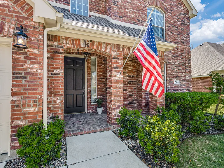 7905 Purple Martin Way — Photo 3