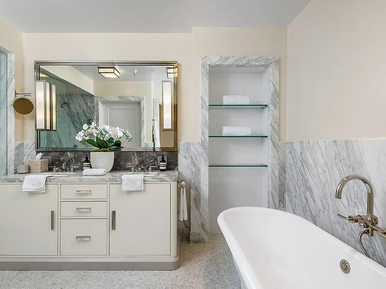 The Residences at Palisades Village — Photo 50