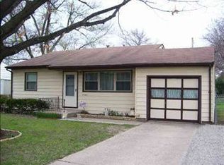 3921 SW Munson Ave, Topeka, KS 66604