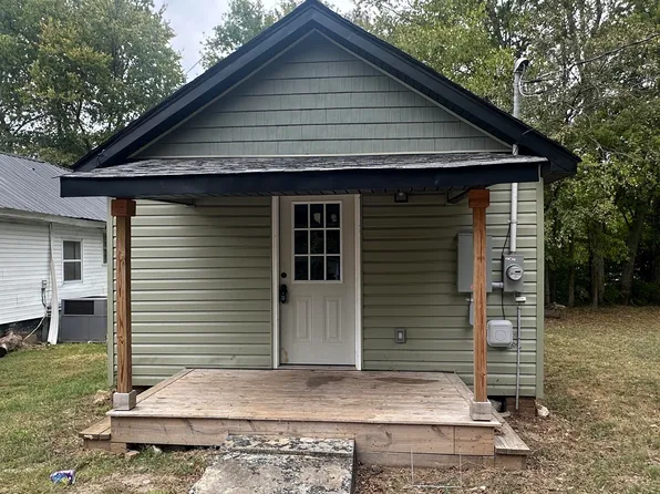 1410 Jones St, Hopkinsville, KY 42240