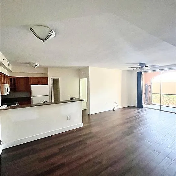 1115 Reserve Ct #102 — Photo 1