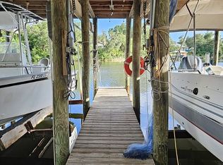 3202 W 16th St, Panama City, FL 32401