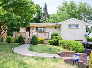 552 Guylyn Dr, Pittsburgh, PA 15235
