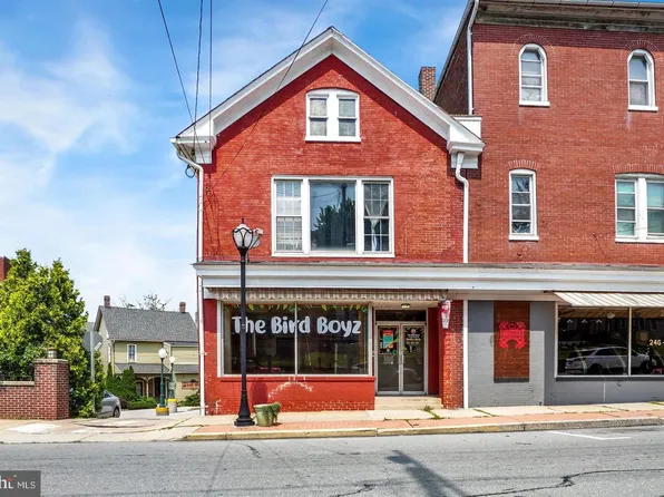 23 S Main St #25, Red Lion, PA 17356