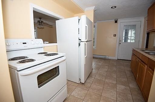3rd image of 165 Greenwood St