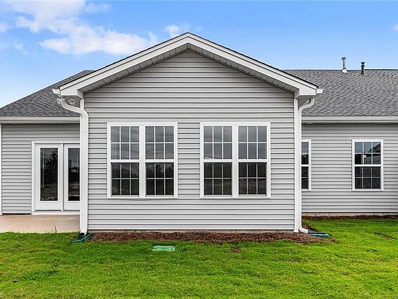 2nd image of 308 Yarrow Dr