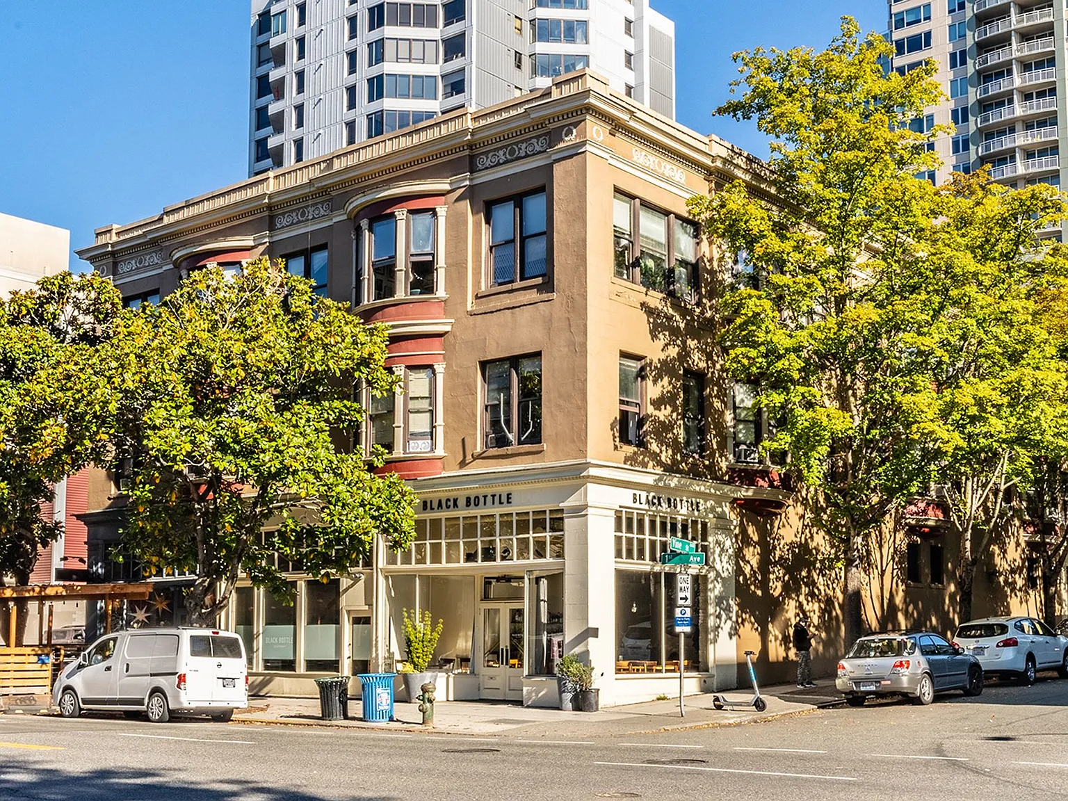 New Pacific Apartments — Photo 1