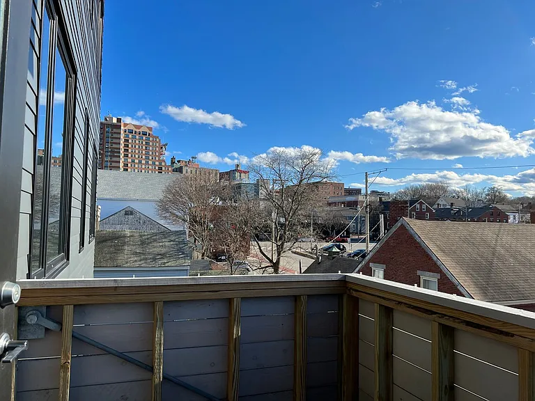60 Parris St #305 — Photo 11