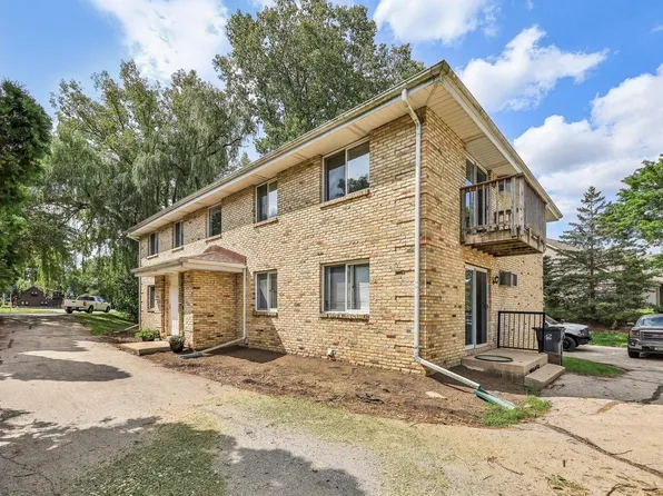 410 Cheviot Chase #4, Waukesha, WI 53186