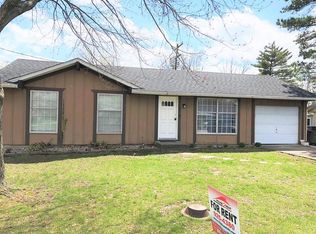 603 Timothy Ln, Carterville, IL 62918