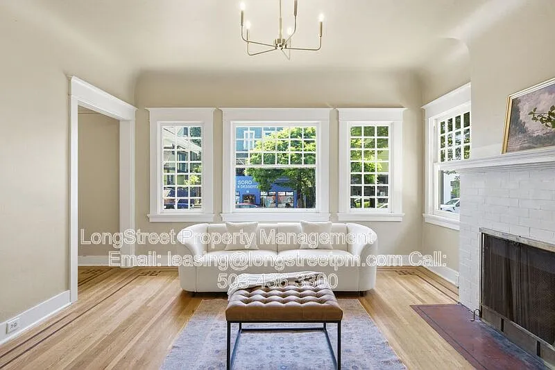 4 bed, 1.5 bath, 3386 sqft, $3,995 — Photo 3