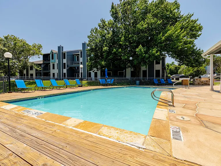 Woodhollow Apartment Homes — Photo 11