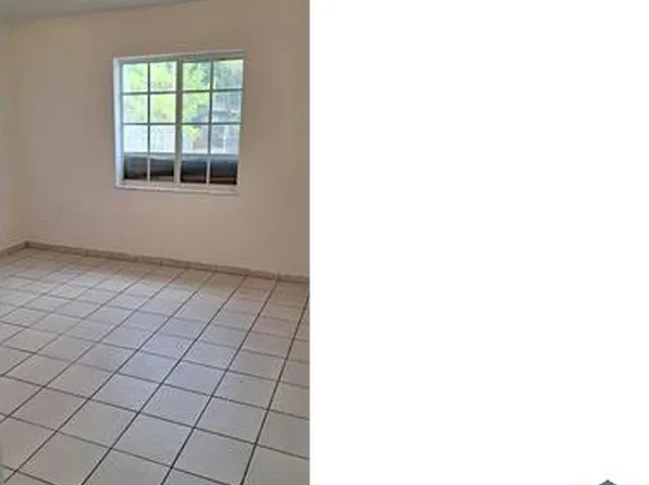 2760 NW 48th St, Miami, FL 33142