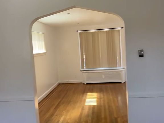 4th image of 136-51 60th Ave #1