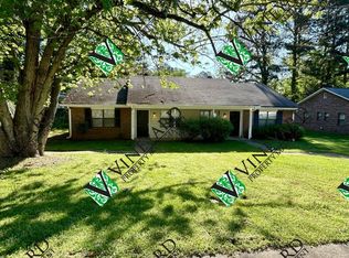 166 Kimberly Way SW, Marietta, GA 30064
