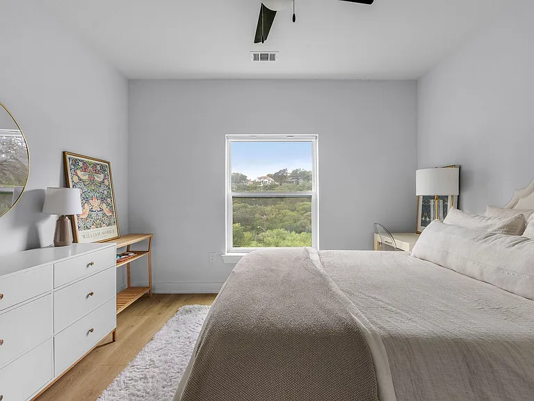2500 Longview St #202 — Photo 25