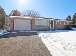 48 Skycrest Dr, Rochester, NY 14616