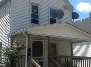 124 Quincy St, Elyria, OH 44035