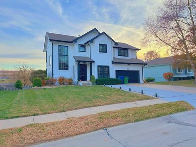 7017 Hill Crest Ln, La Vista, NE, 68128