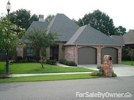 1st image of 127 Gateway Dr