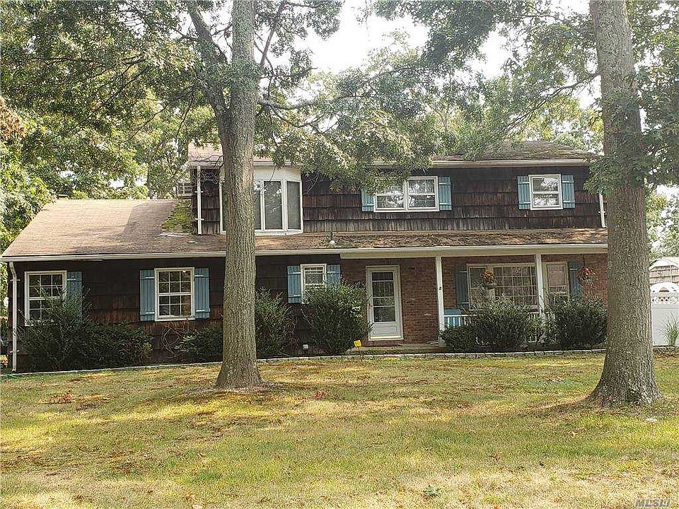 1st image of 37 King Arthurs Ct