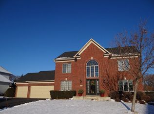 8612 Carriage Hill Rd, Savage, MN 55378