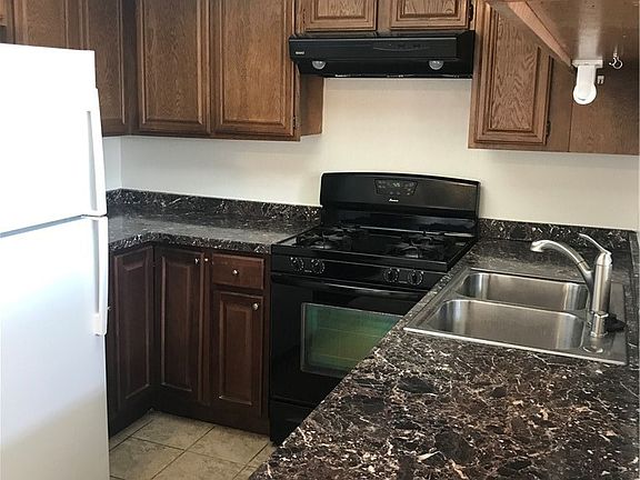 5th image of 20235 Keswick St Unit 312
