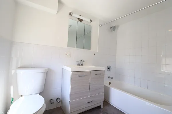 Rented by Corcoran | media 20