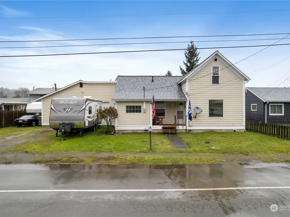 142 5th Avenue SW, Pacific, WA 98047