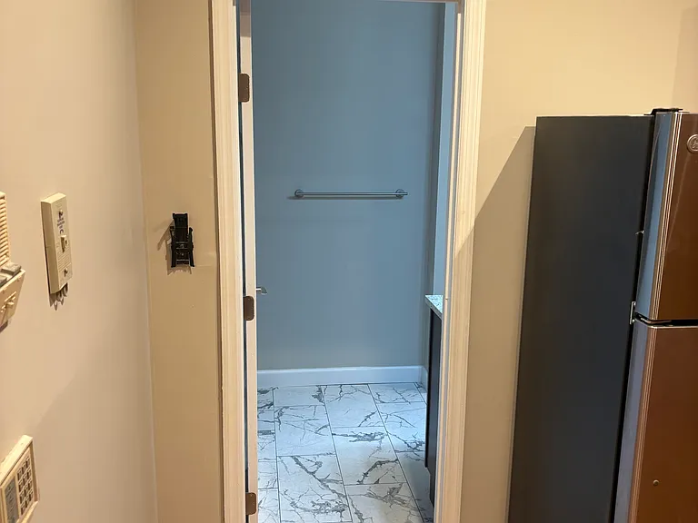 437 Clark St #A — Photo 3