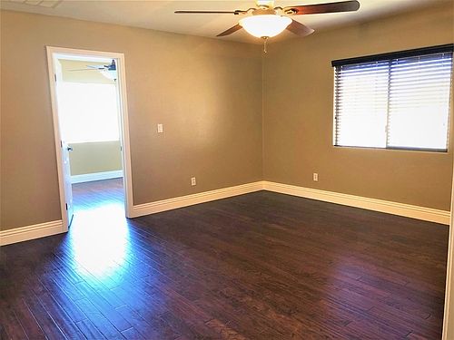 4th image of 89 Pine Bay Ct