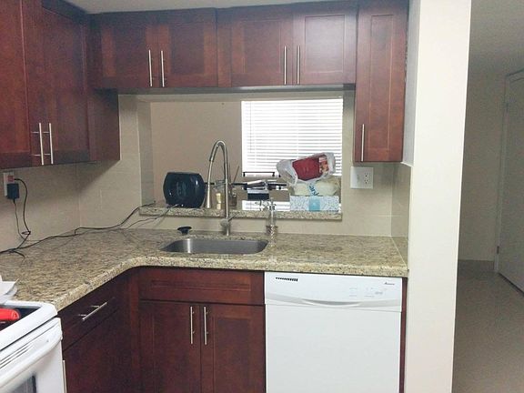 2nd image of 846 NW 91st Ter