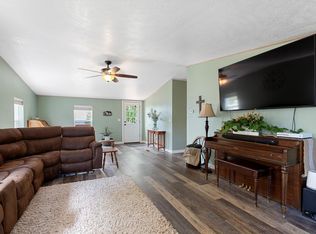 458 Warp Dr, Corvallis, MT 59828
