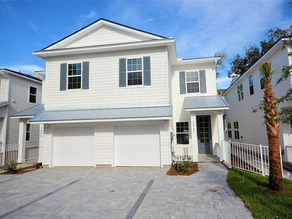 1st image of 3462 1st Ave